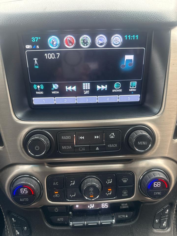 GMC Yukon XL 4WD 4dr Denali 2017