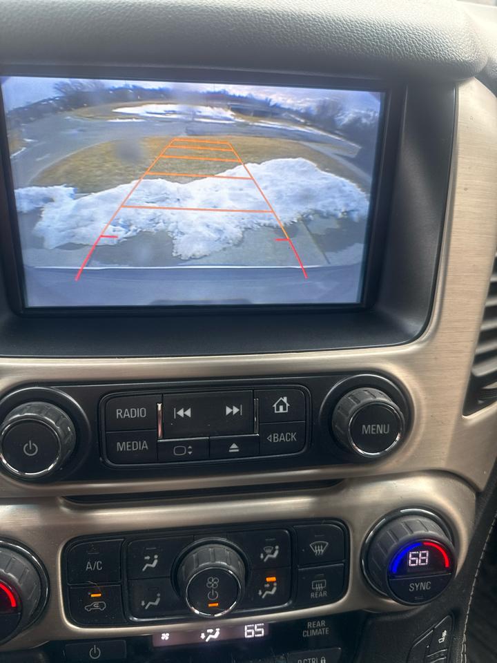 GMC Yukon XL 4WD 4dr Denali 2017