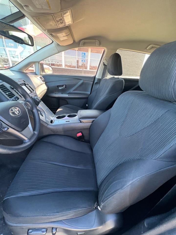 Toyota Venza 4dr Wgn V6 AWD Limited (Natl) 2014