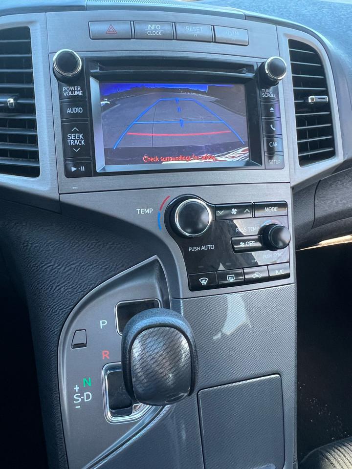 Toyota Venza 4dr Wgn V6 AWD Limited (Natl) 2014