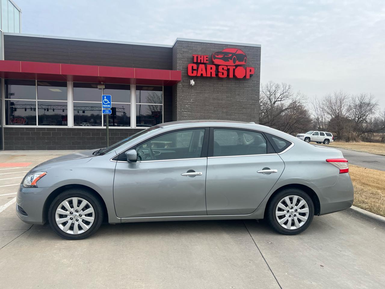 Nissan Sentra 4dr Sdn I4 CVT SV 2013
