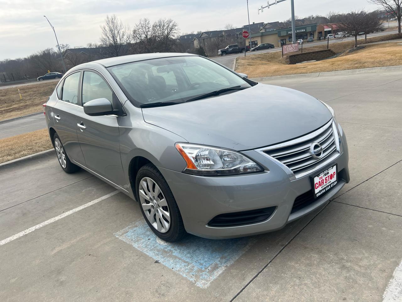 Nissan Sentra 4dr Sdn I4 CVT SV 2013