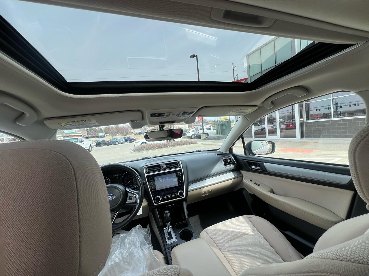 Subaru Outback 2.5i Premium 2019