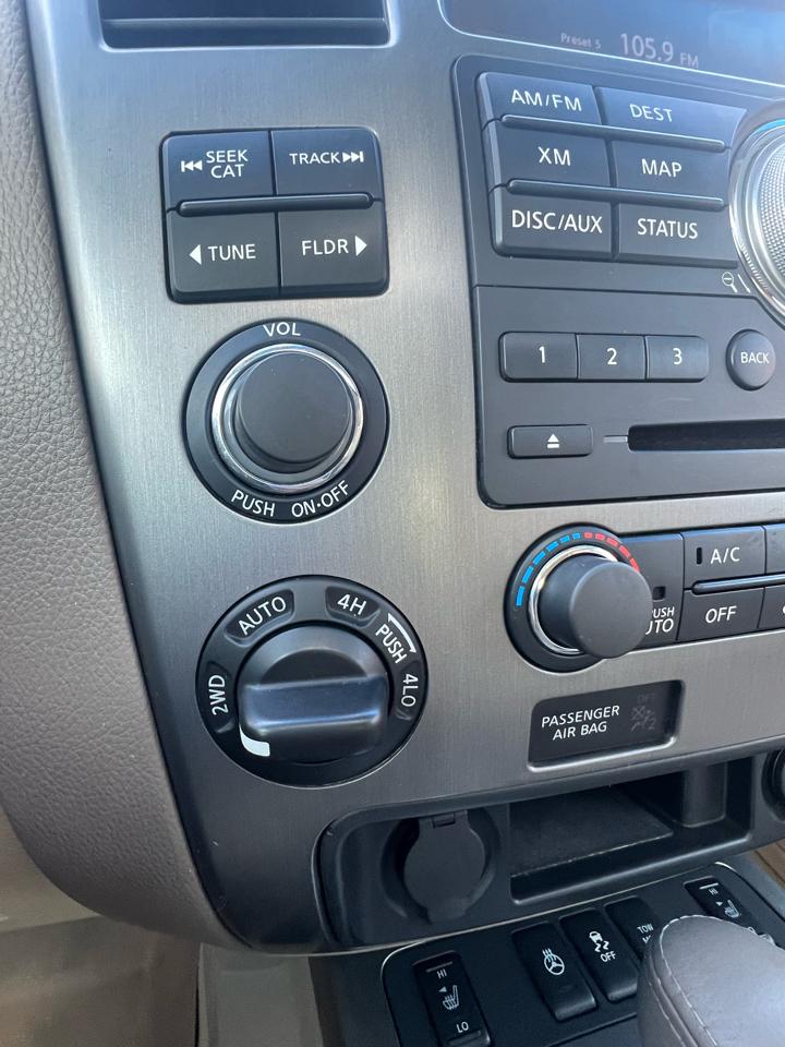 Nissan Armada 4WD 4dr Platinum 2014