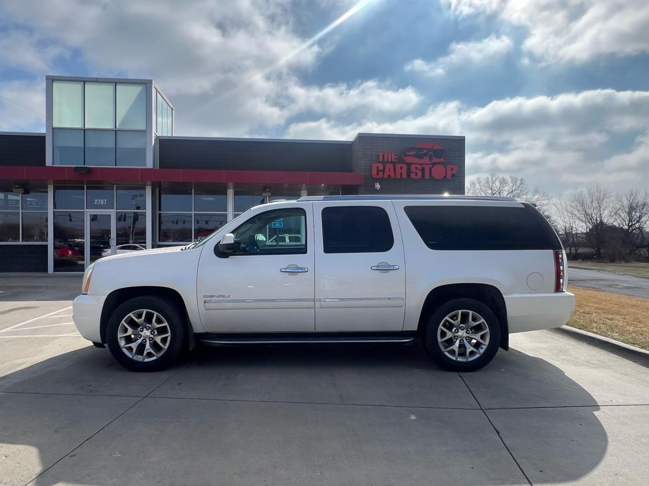 2012 GMC Yukon XL AWD 4dr 1500 Denali