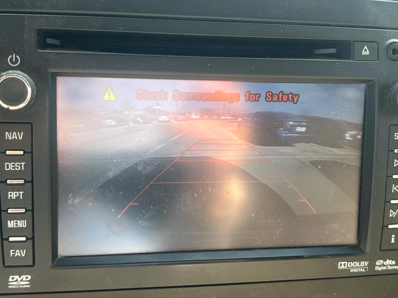 GMC Yukon XL AWD 4dr 1500 Denali 2012