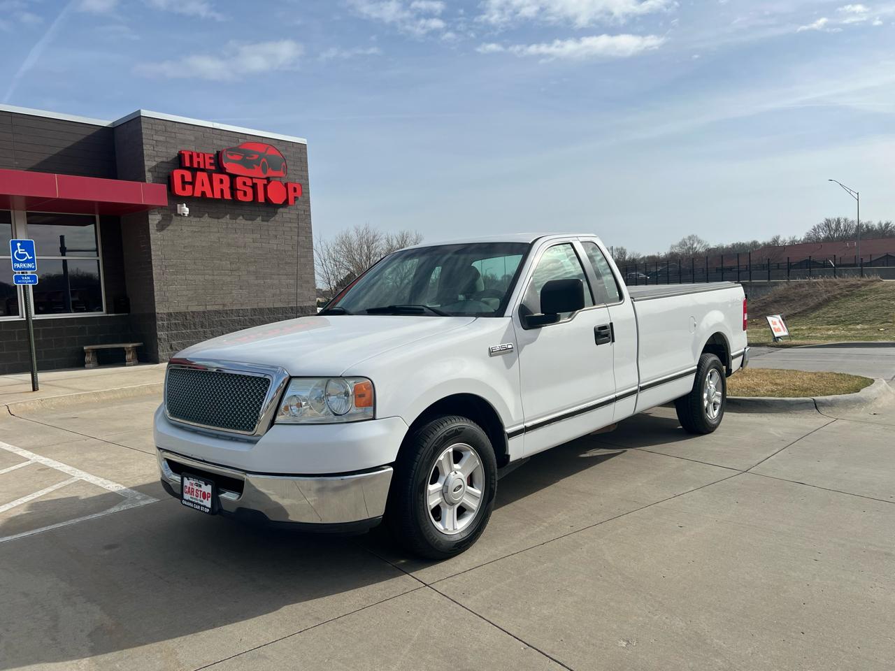 Ford F-150 2WD Reg Cab 126" XLT 2008