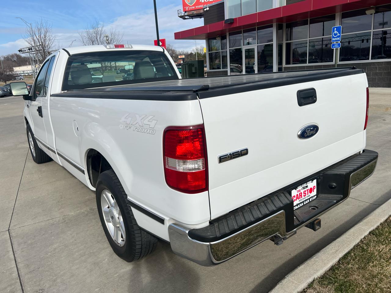 Ford F-150 2WD Reg Cab 126" XLT 2008