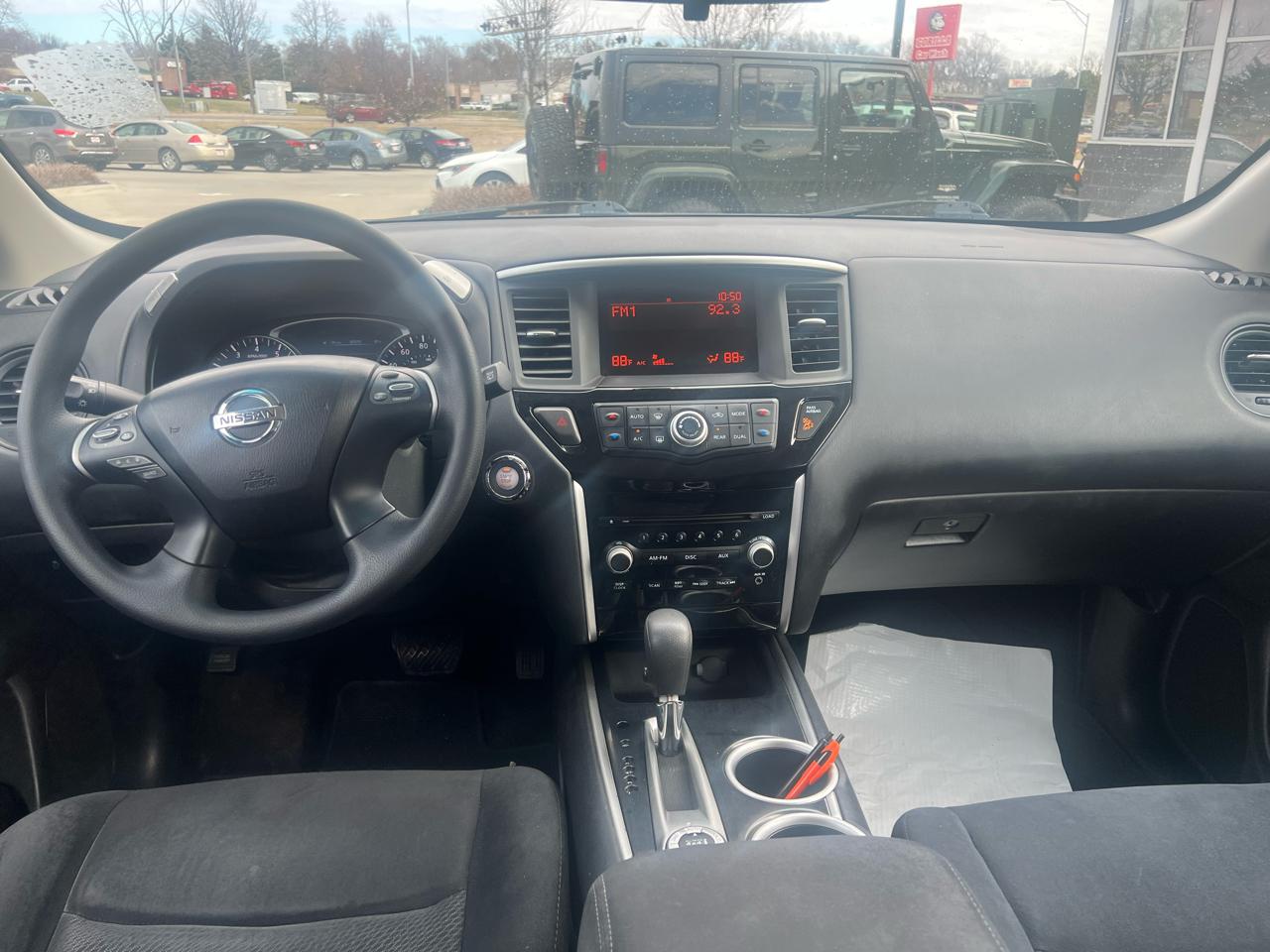 Nissan Pathfinder 4WD 4dr S 2014