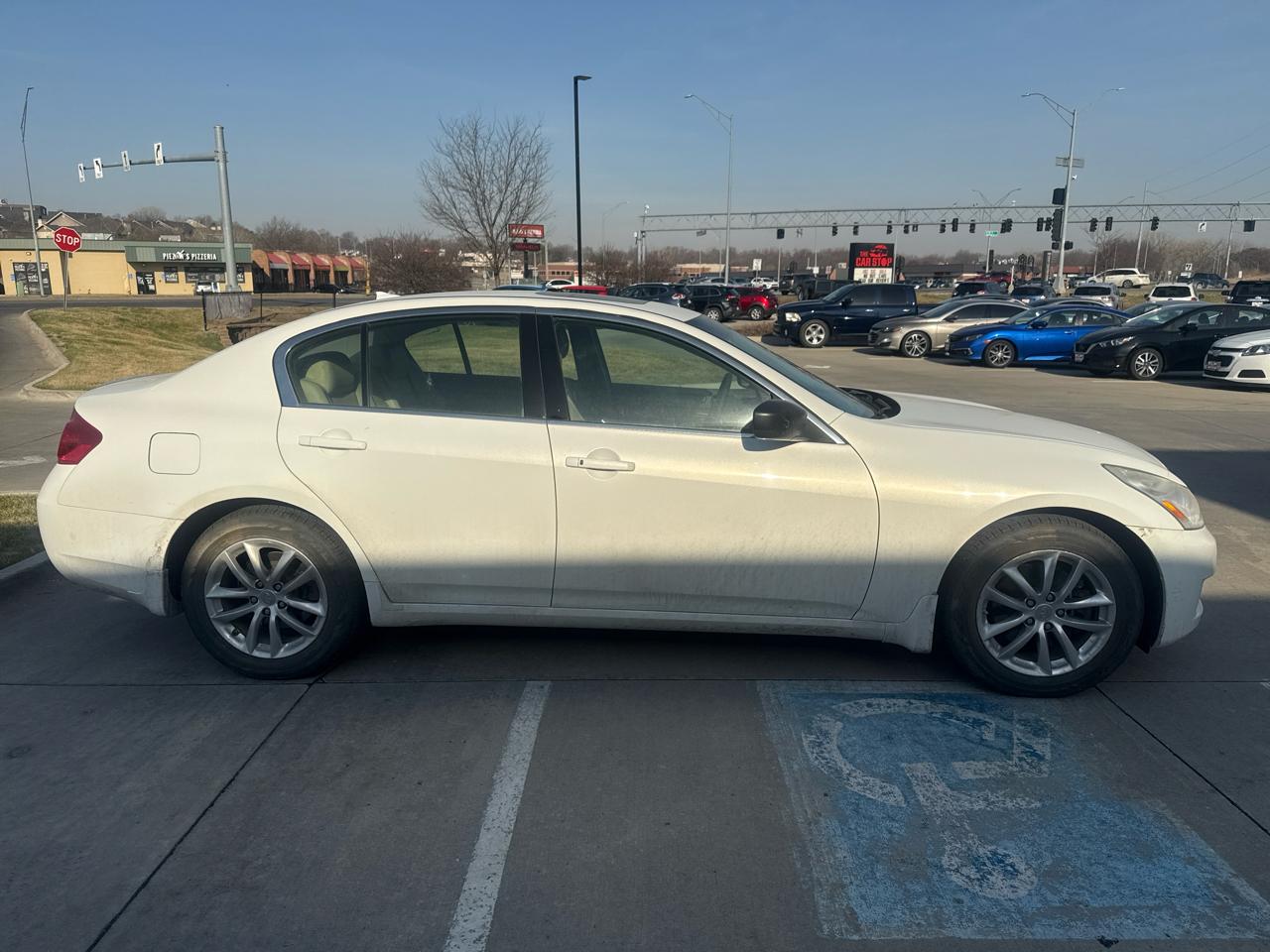 Infiniti G37 Sedan 4dr x AWD 2009
