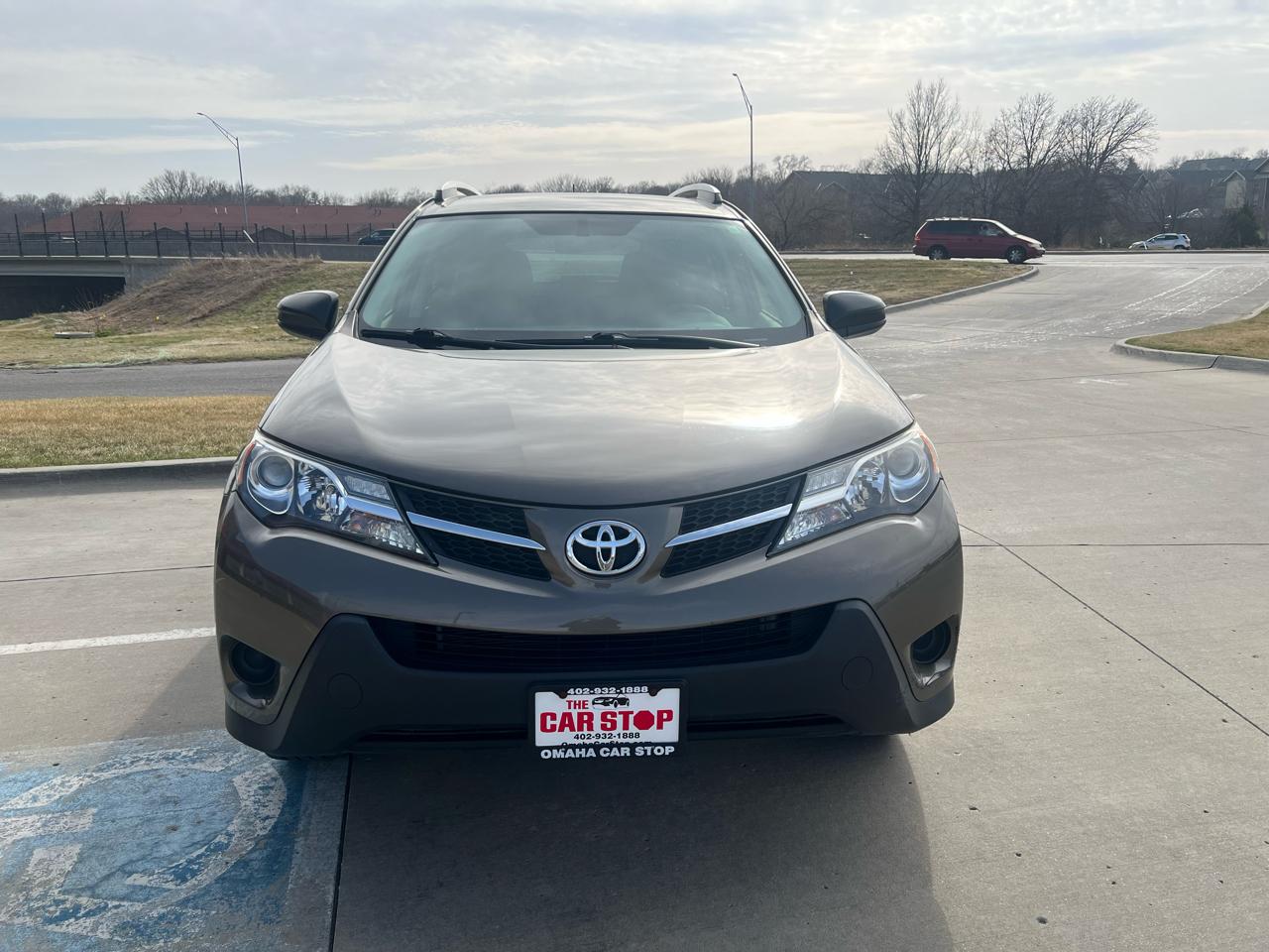 Toyota RAV4 AWD 4dr LE (Natl) 2015