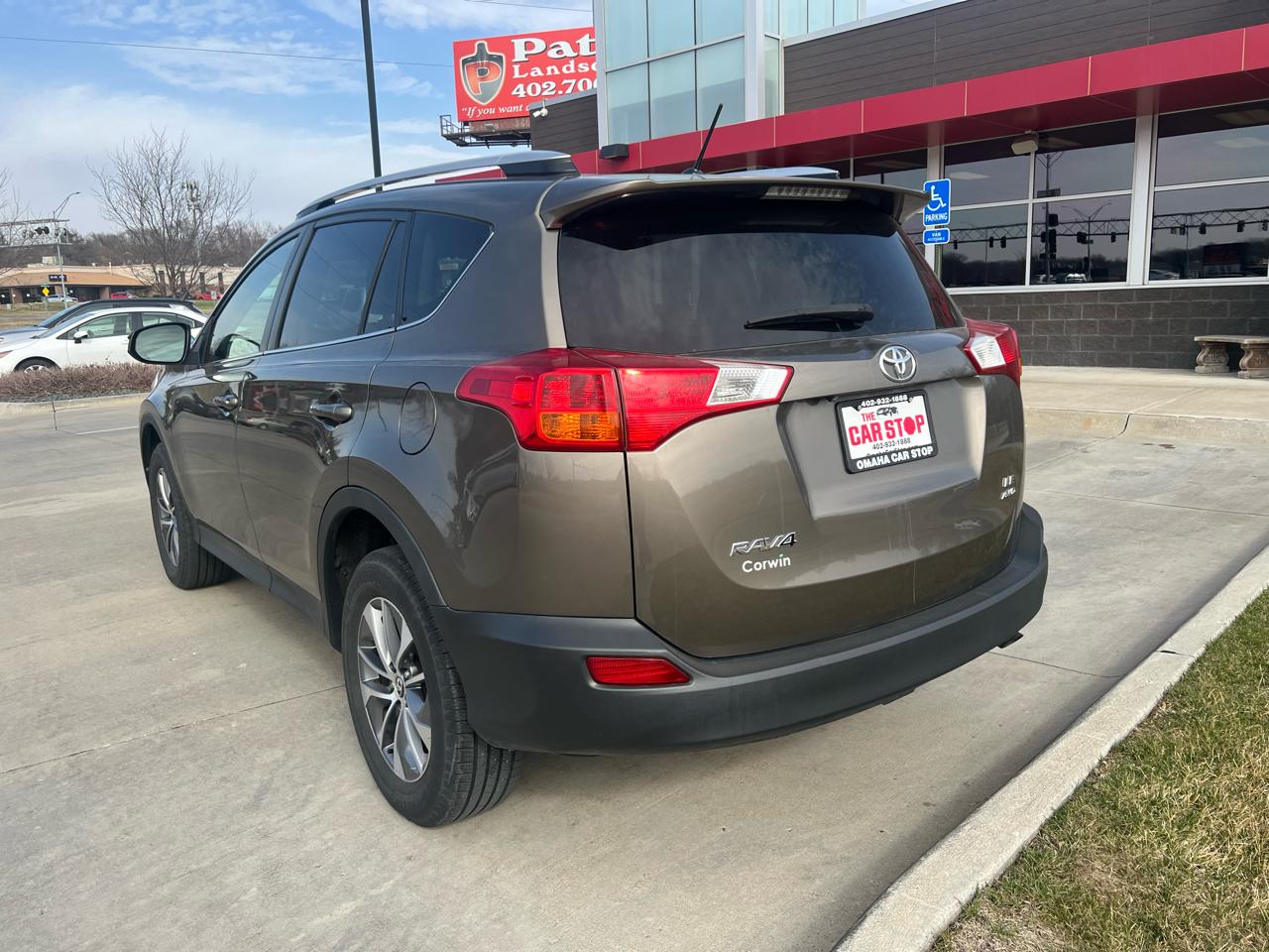 Toyota RAV4 AWD 4dr LE (Natl) 2015