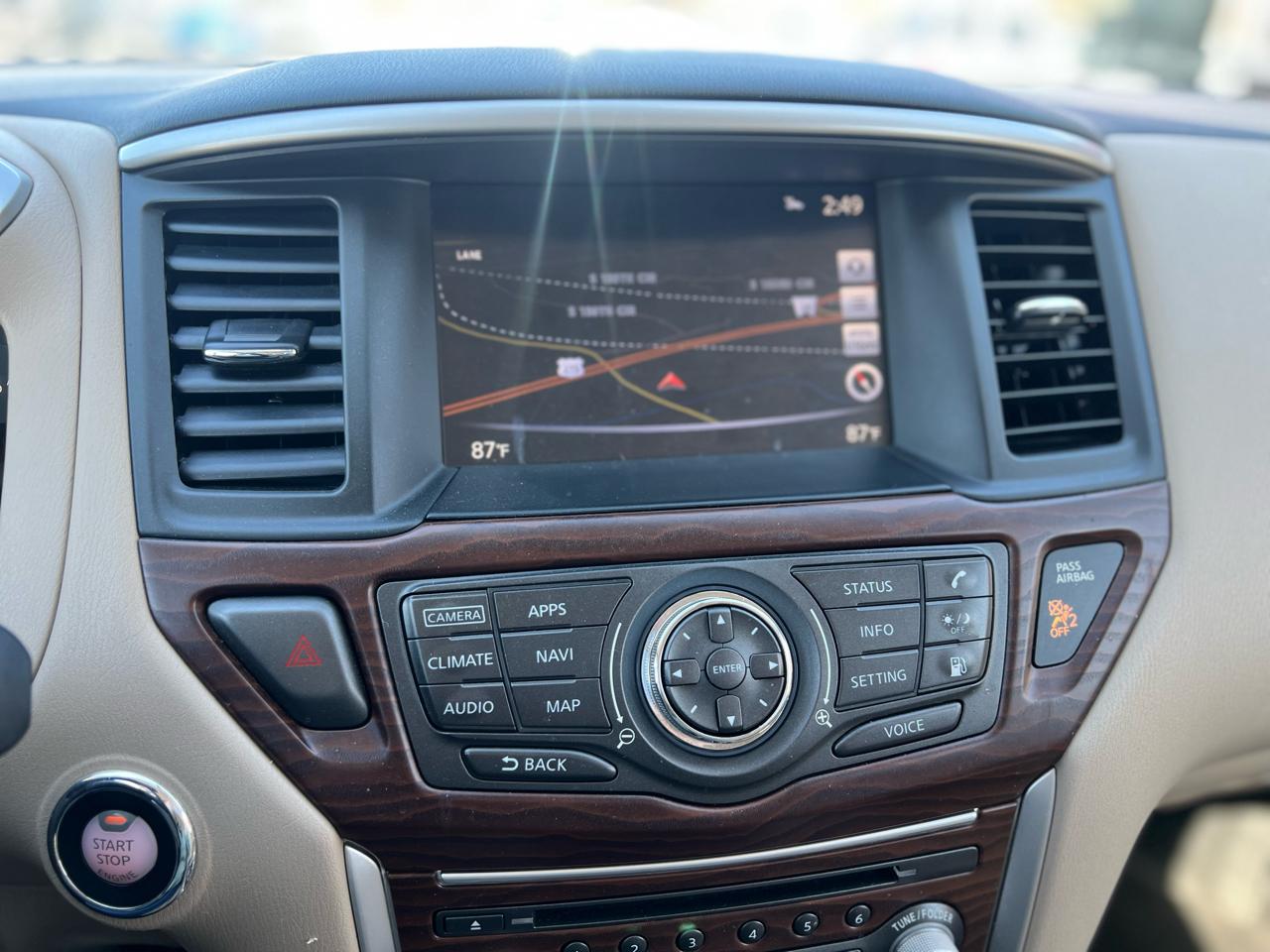 Nissan Pathfinder FWD Platinum 2019