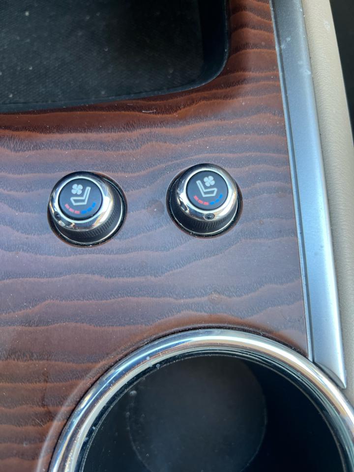 Nissan Pathfinder FWD Platinum 2019