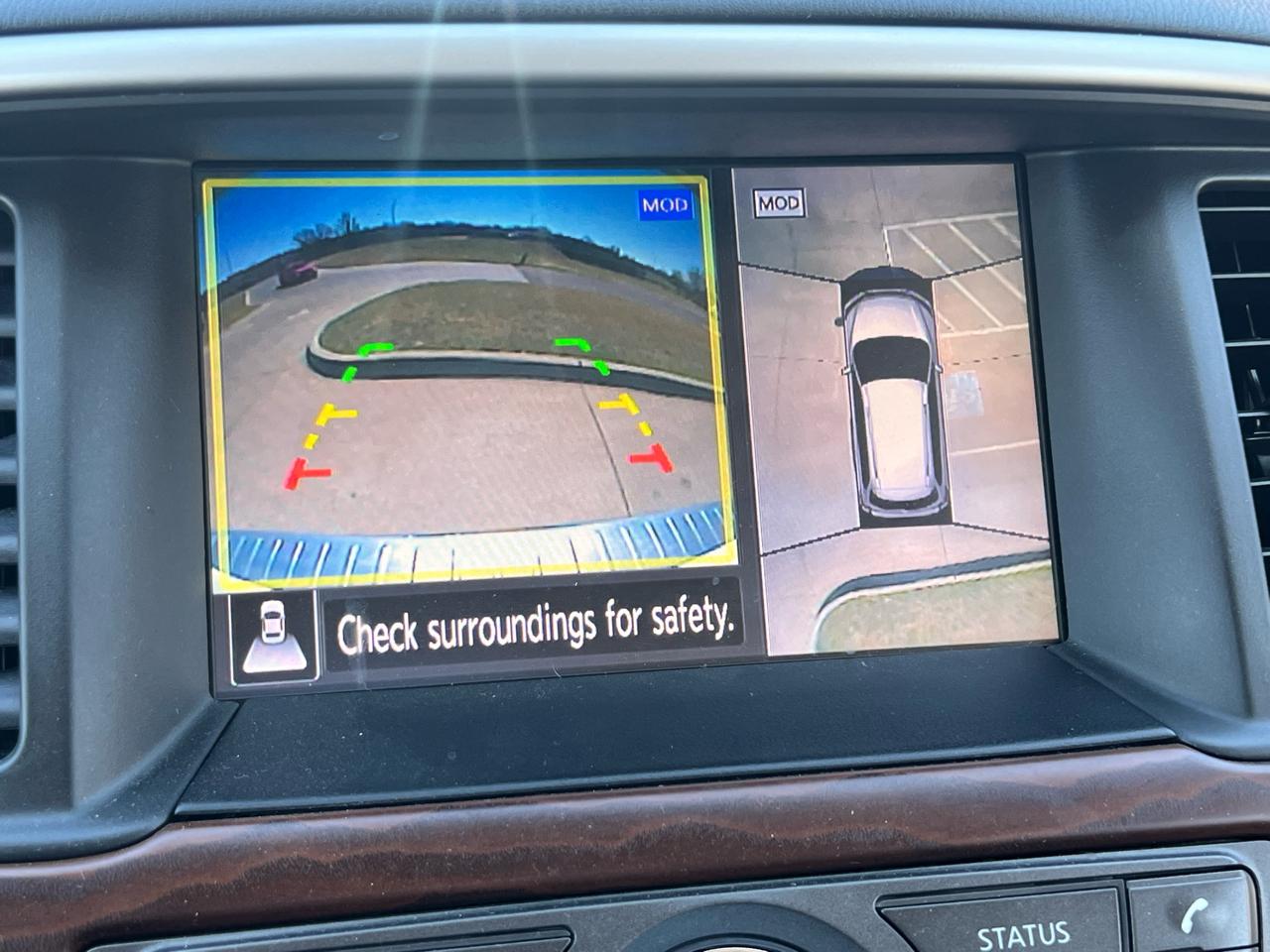 Nissan Pathfinder FWD Platinum 2019