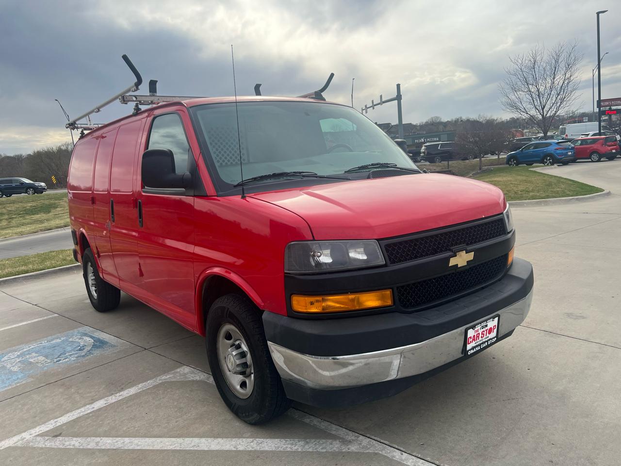 Chevrolet Express Cargo Van RWD 3500 135" 2020