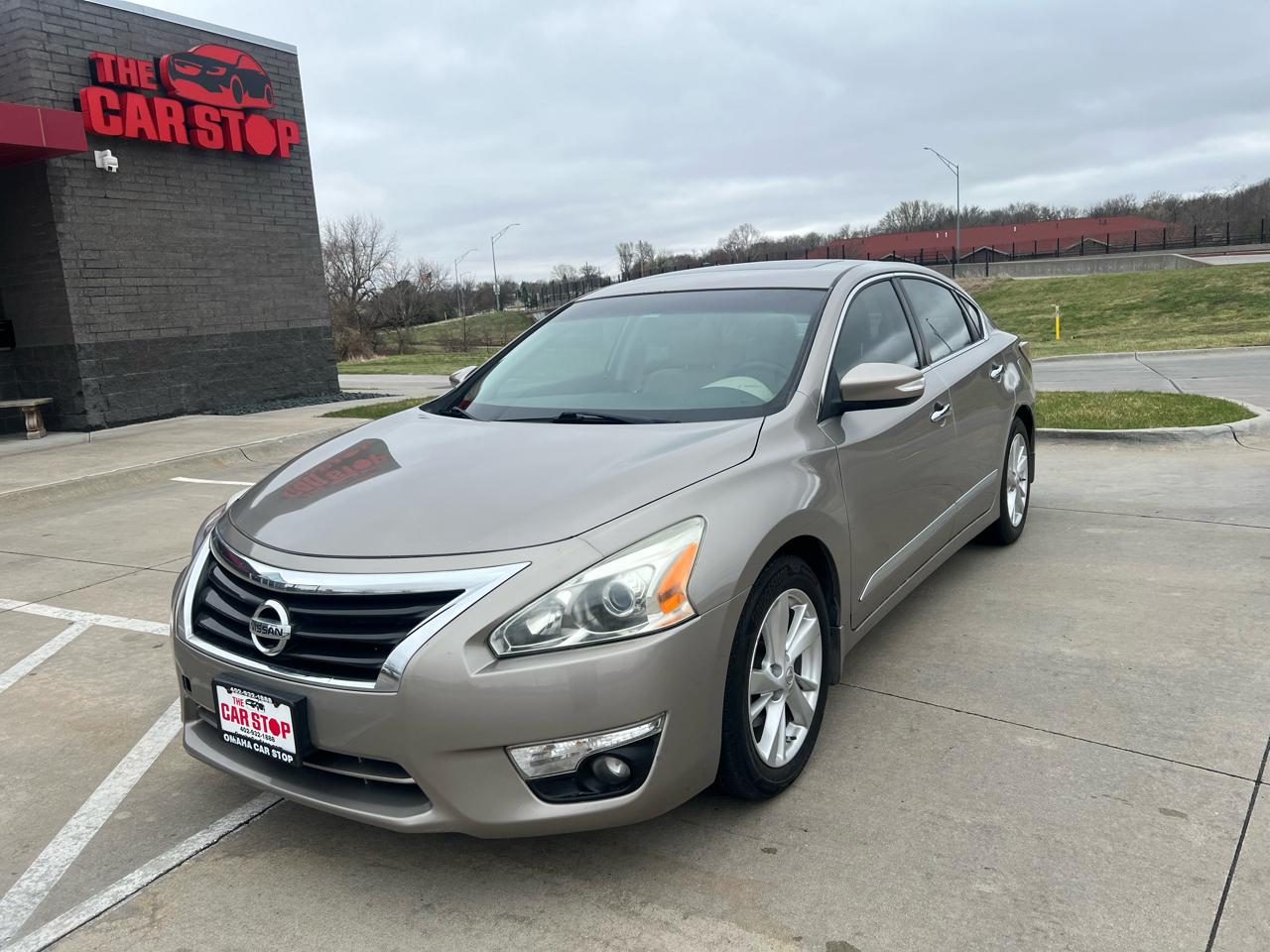 Nissan Altima 4dr Sdn I4 2.5 SL 2015