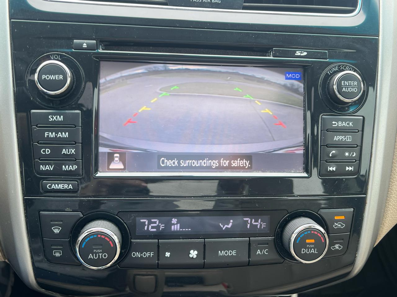 Nissan Altima 4dr Sdn I4 2.5 SL 2015