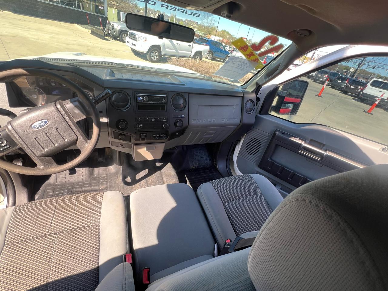 Ford Super Duty F-250 SRW 4WD SuperCab 142" Lariat 2012