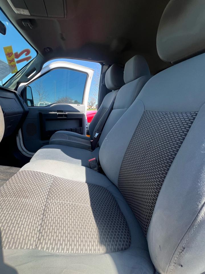 Ford Super Duty F-250 SRW 4WD SuperCab 142" Lariat 2012