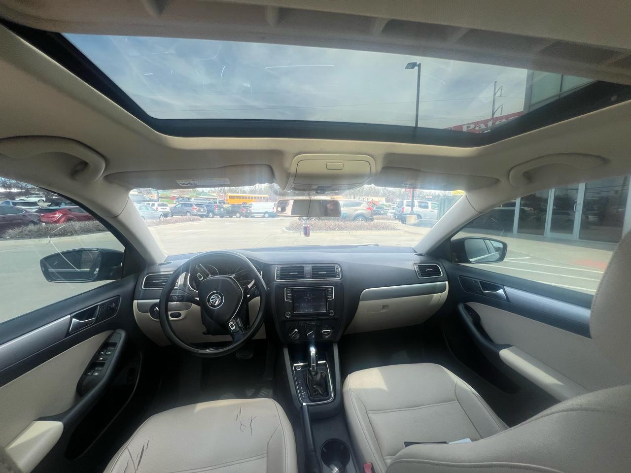 Volkswagen Jetta 1.4T SE Auto 2017