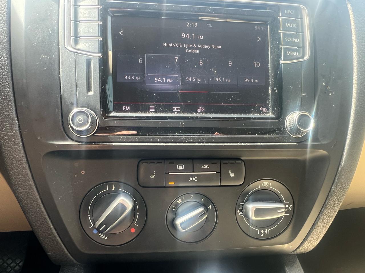 Volkswagen Jetta 1.4T SE Auto 2017