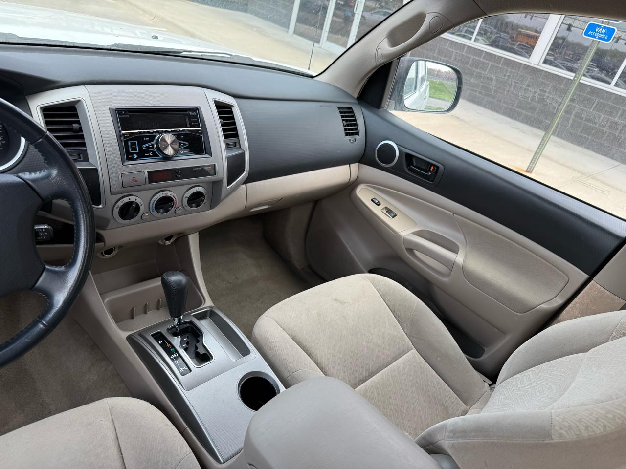 Toyota Tacoma Double 128" PreRunner Auto (Natl) 2006