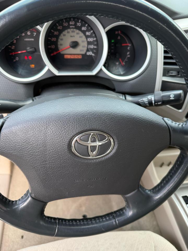 Toyota Tacoma Double 128" PreRunner Auto (Natl) 2006