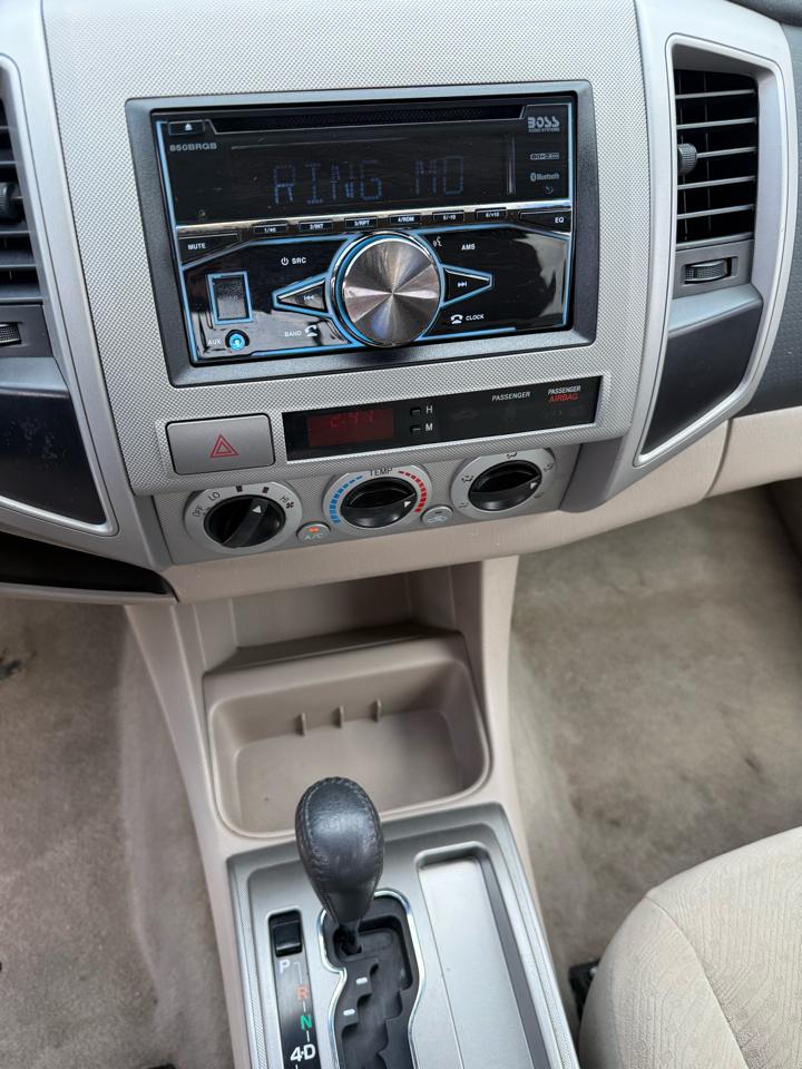 Toyota Tacoma Double 128" PreRunner Auto (Natl) 2006