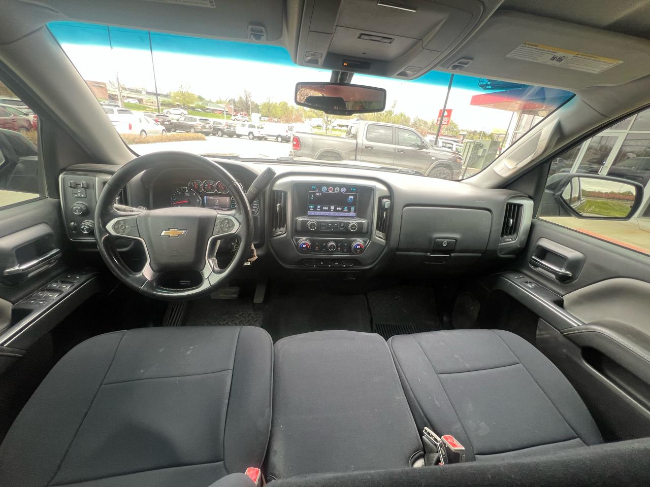 Chevrolet Silverado 1500 4WD Double Cab 143.5" LT w/1LT 2018