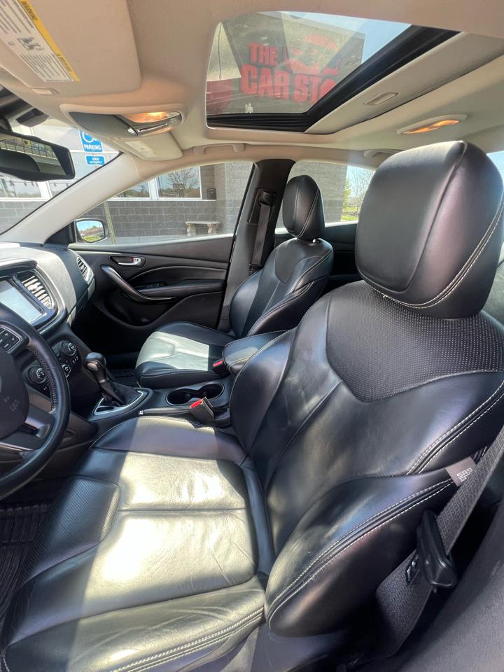 Dodge Dart 4dr Sdn Limited *Ltd Avail* 2016