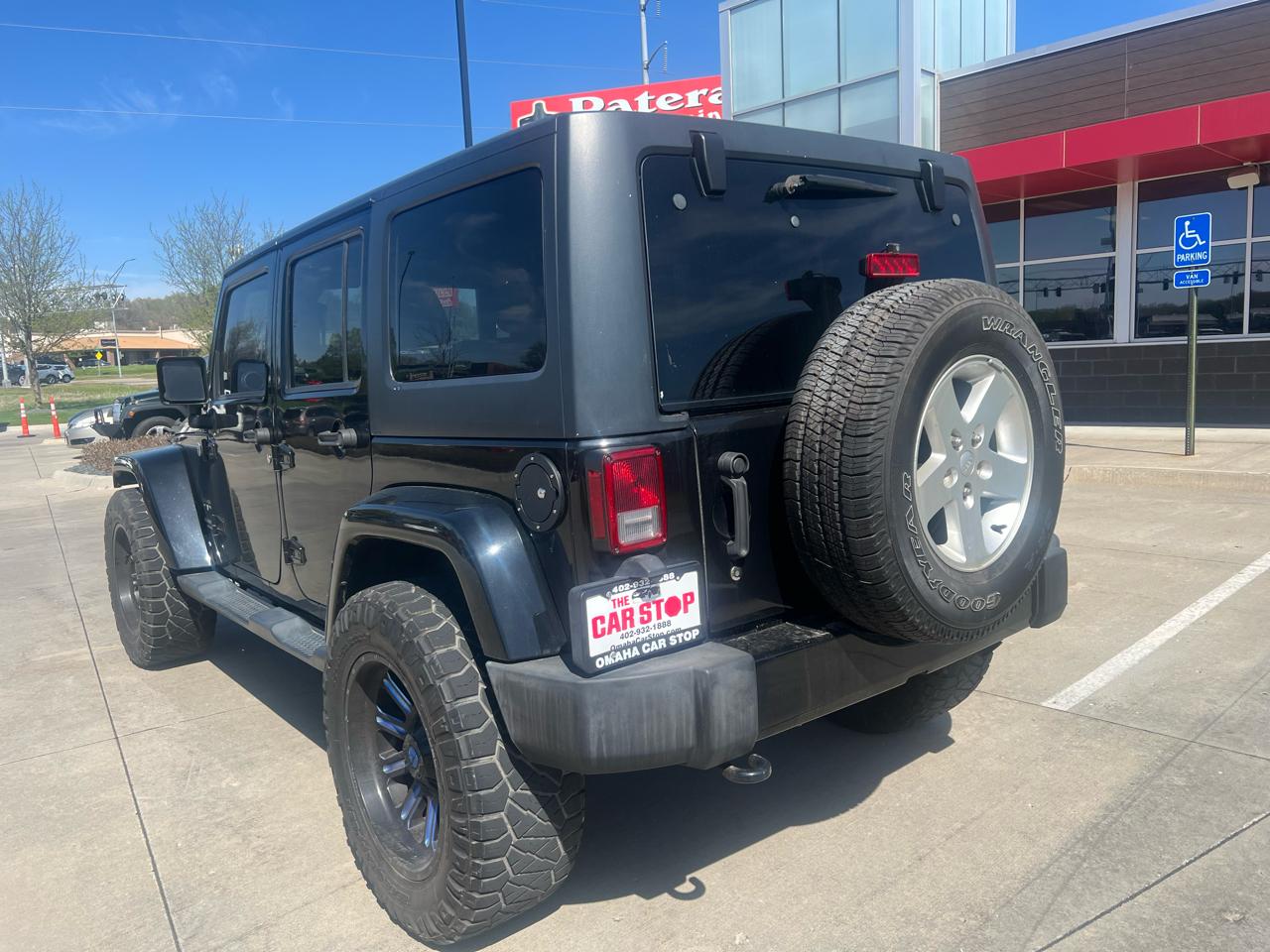 Jeep Wrangler Unlimited 4WD 4dr Sahara 2016