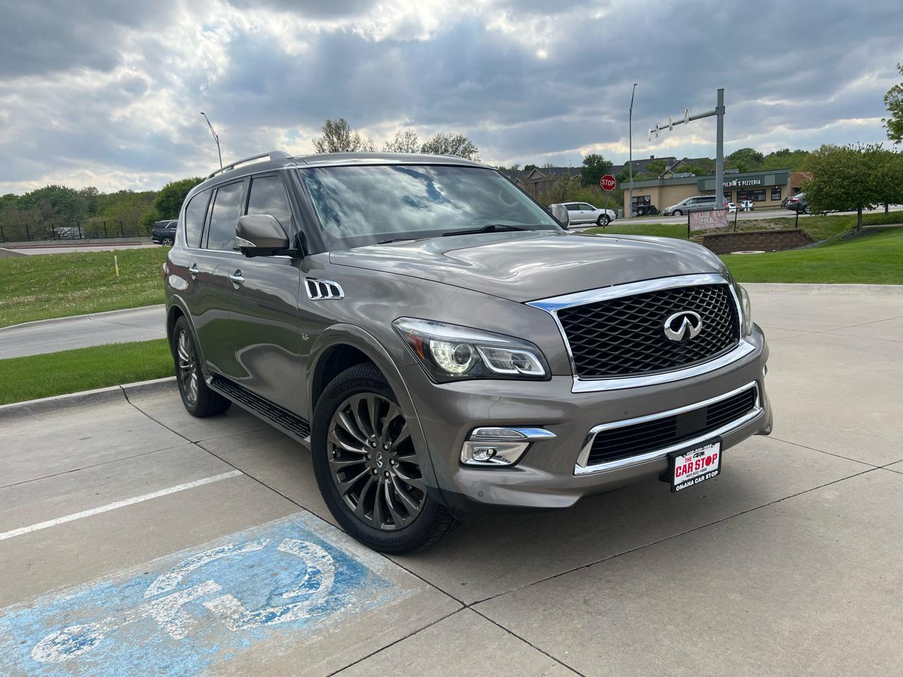 Infiniti QX80 AWD 2017