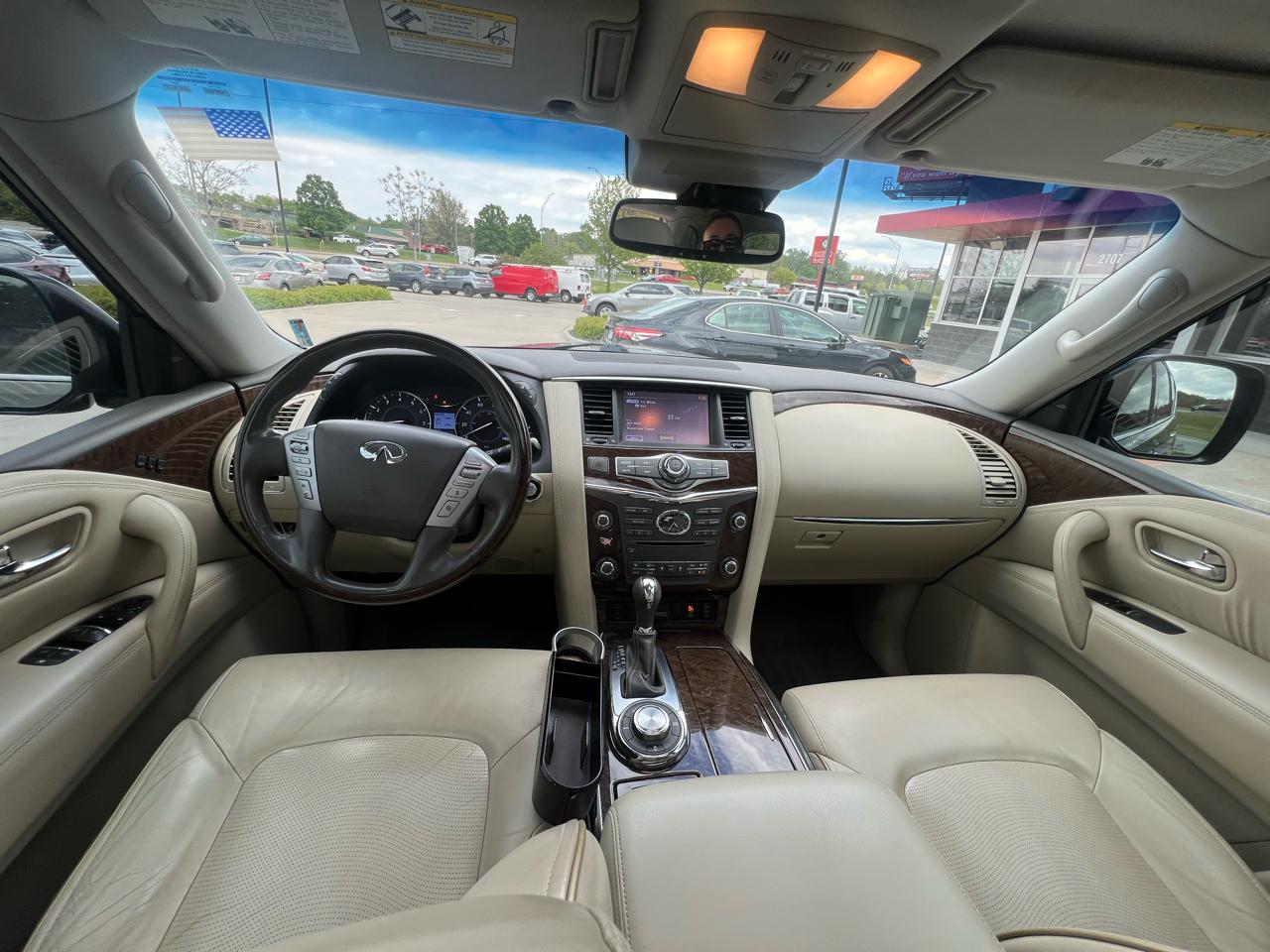 Infiniti QX80 AWD 2017