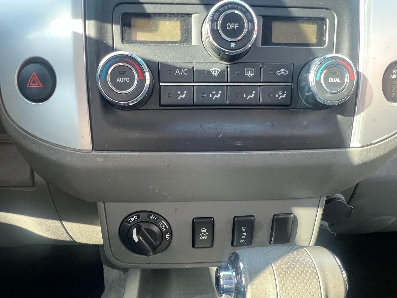 Nissan Frontier 4WD Crew Cab SWB Auto SV 2013