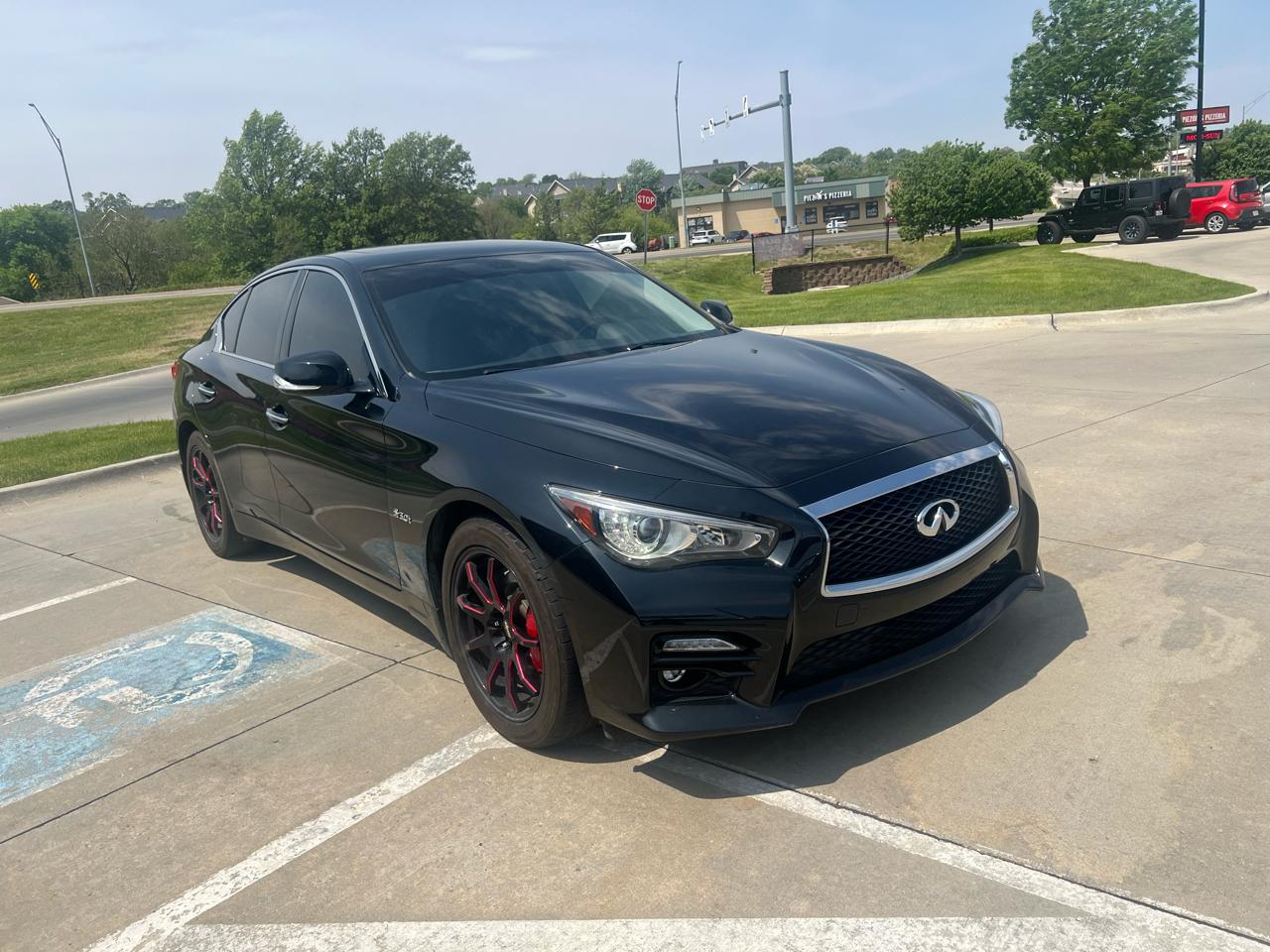 Infiniti Q50 Red Sport 400 AWD 2017
