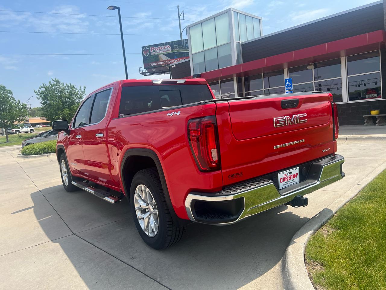 GMC Sierra 1500 4WD Crew Cab 147" SLT 2019