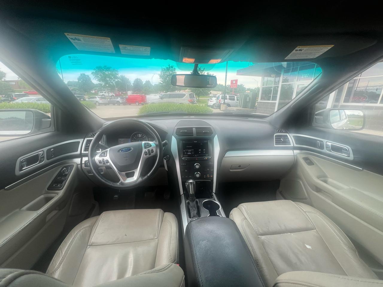 Ford Explorer 4WD 4dr XLT 2015