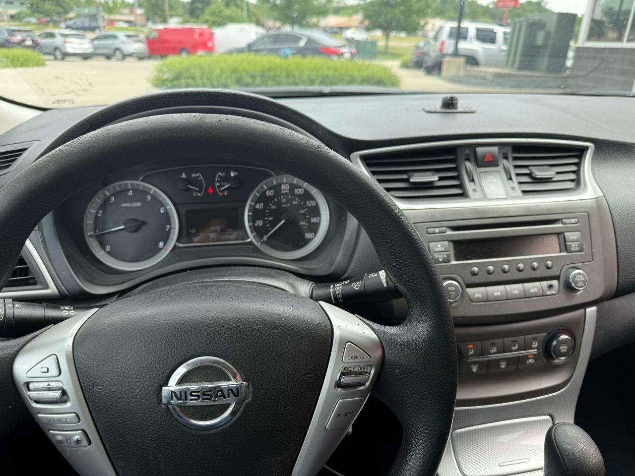 Nissan Sentra 4dr Sdn I4 CVT SR 2013