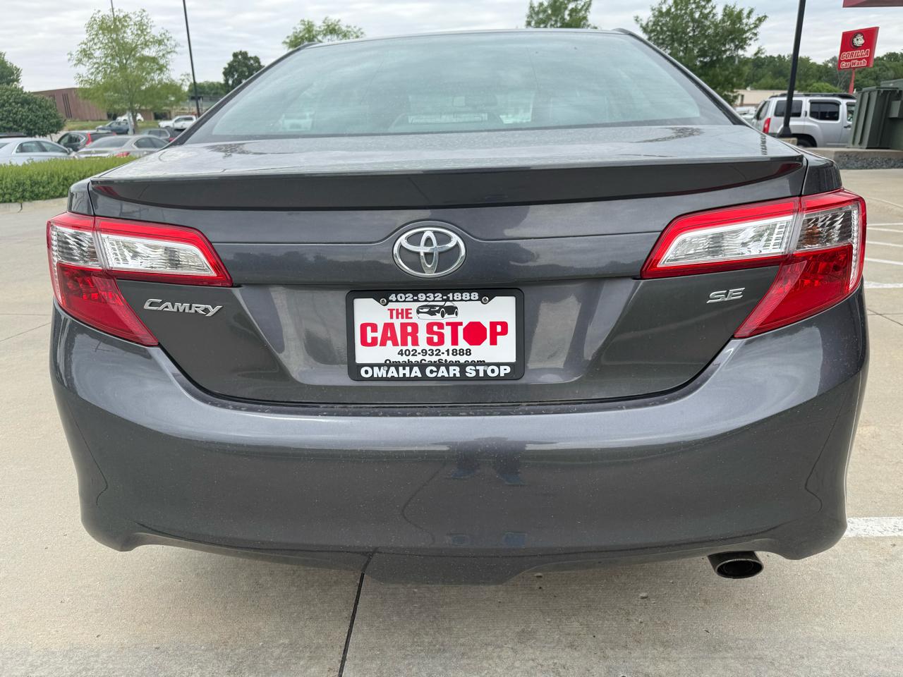 Toyota Camry 4dr Sdn I4 Auto XLE (Natl) 2013