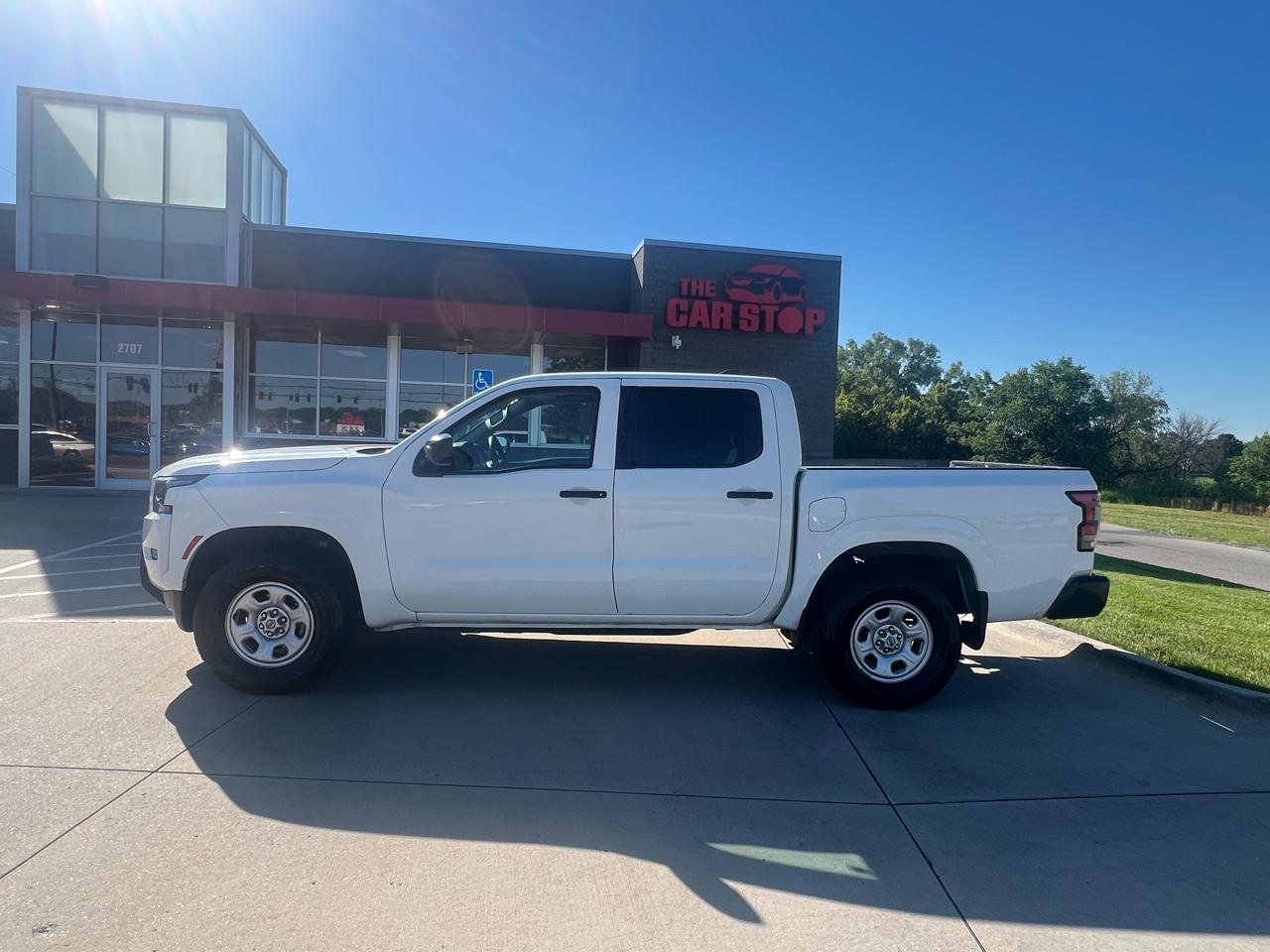 Nissan Frontier Crew Cab 4x4 S 2024