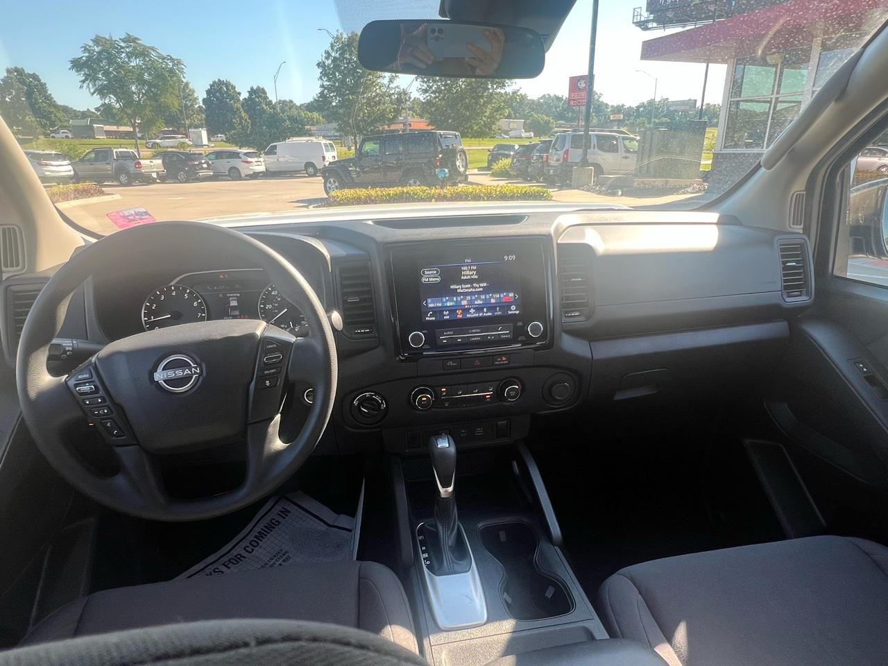 Nissan Frontier Crew Cab 4x4 S 2024
