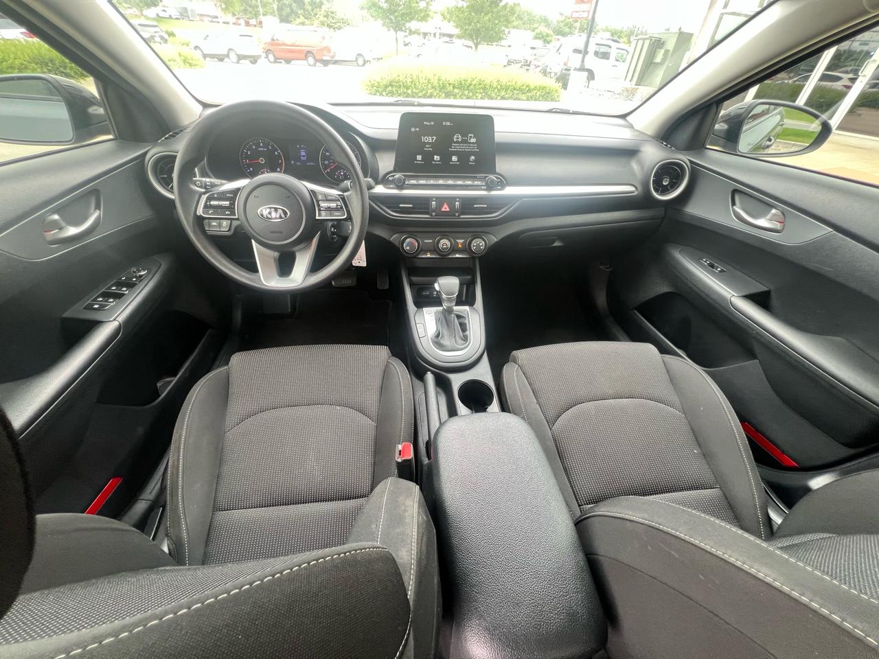 Kia Forte LXS IVT 2020