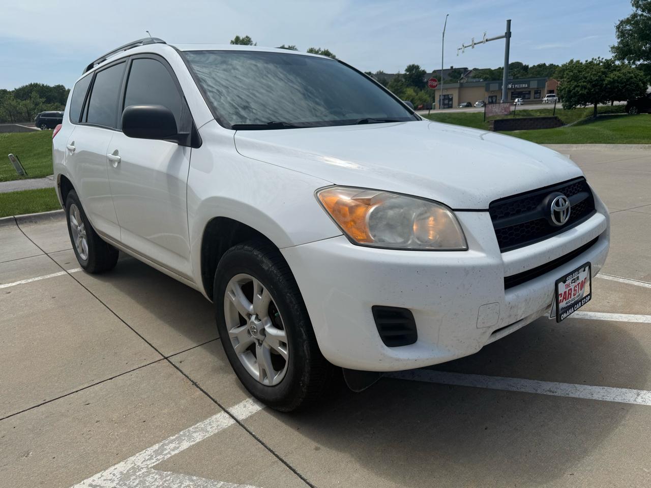 Toyota RAV4 4WD 4dr 4-cyl 4-Spd AT (Natl) 2011