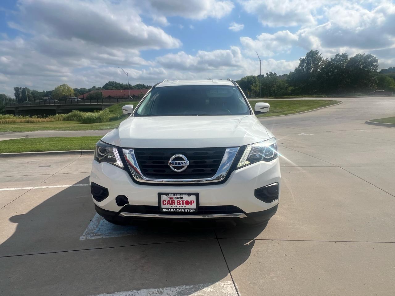 Nissan Pathfinder FWD S 2020