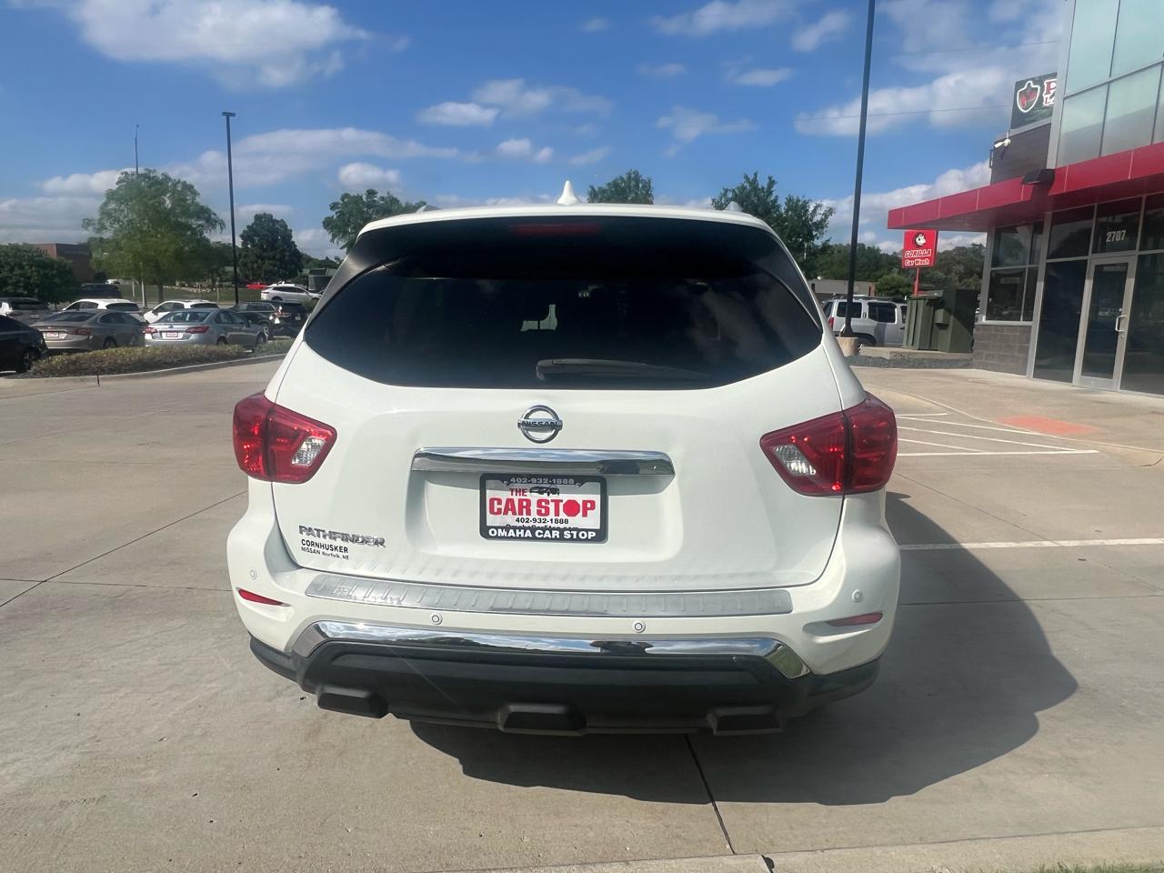 Nissan Pathfinder FWD S 2020