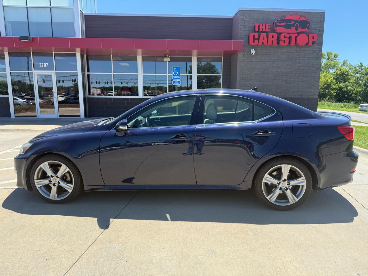 Lexus IS 250 4dr Sport Sdn Auto RWD 2013