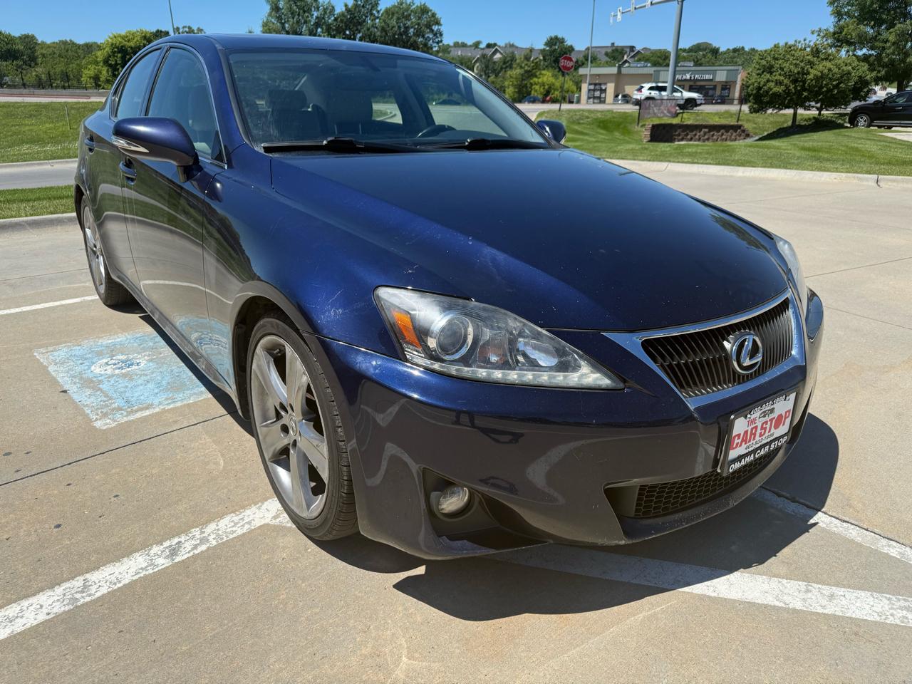 Lexus IS 250 4dr Sport Sdn Auto RWD 2013