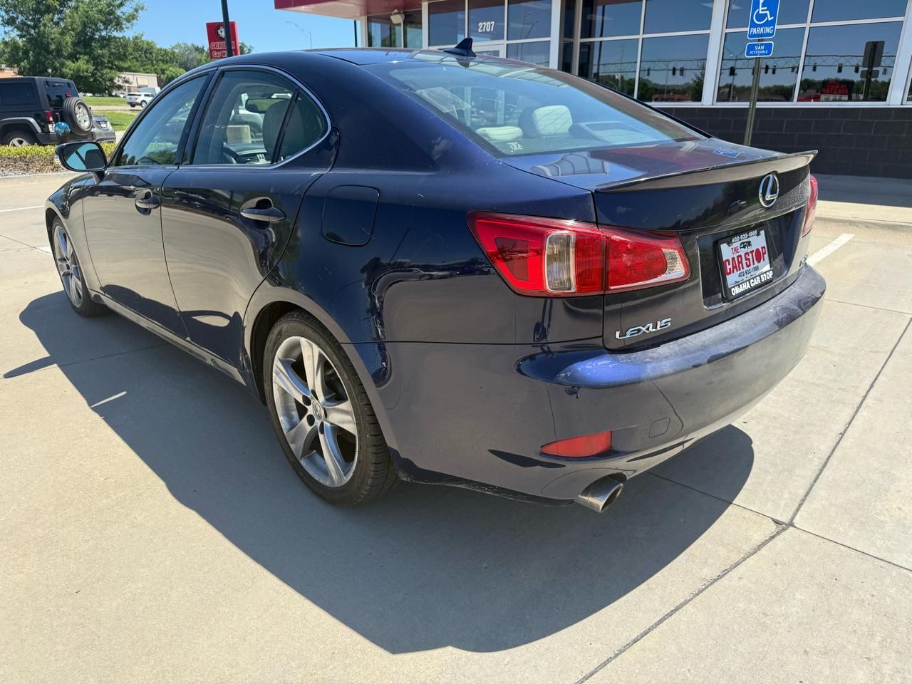 Lexus IS 250 4dr Sport Sdn Auto RWD 2013