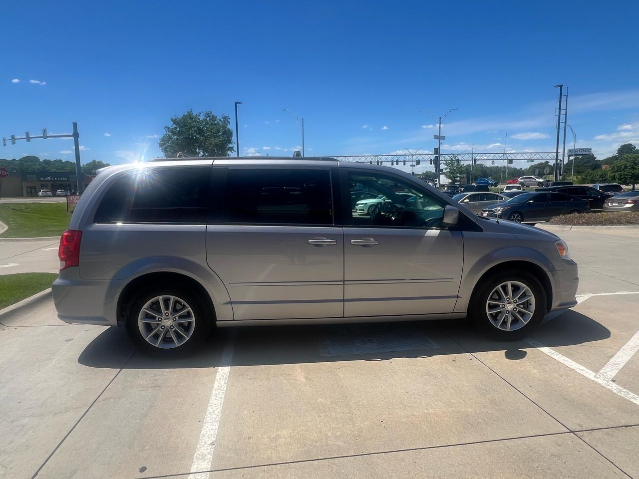 Dodge Grand Caravan 4dr Wgn SXT 2016